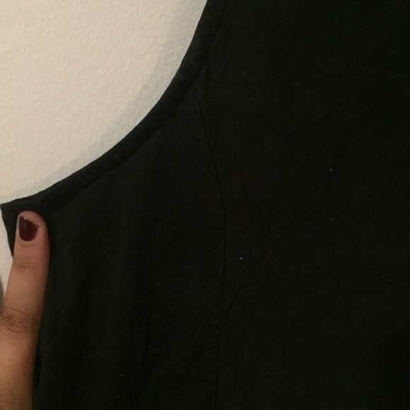 Black Suede Crop Top 🦇 - Picture 5 of 6